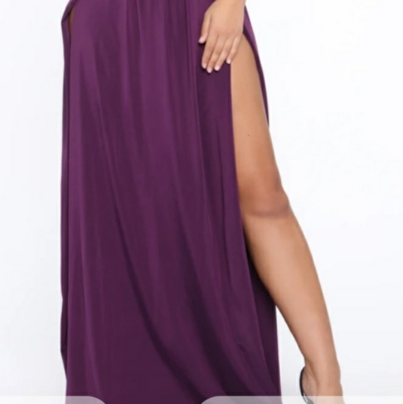 Plus size - Picture 3 of 3